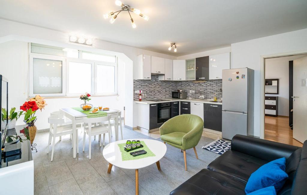 Two-Bedroom Apartment Victory ドゥブロブニク エクステリア 写真